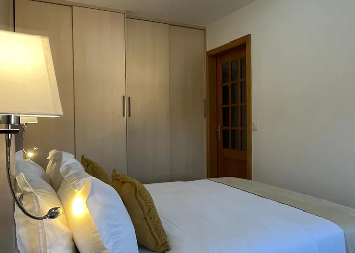 Elite Centre Отель *