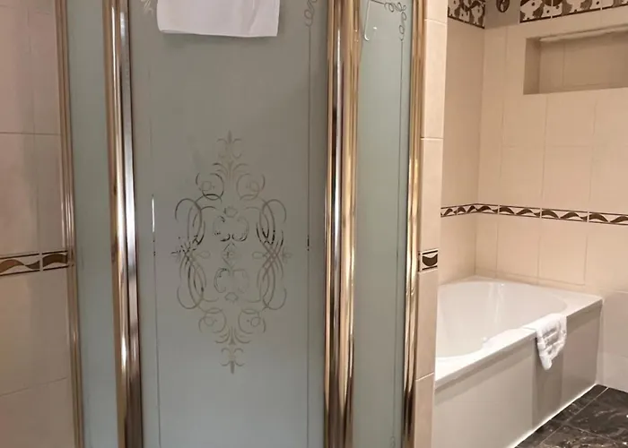 Отель Elite Centre