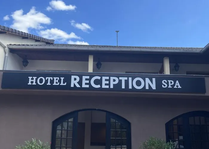 Elite Centre Отель *