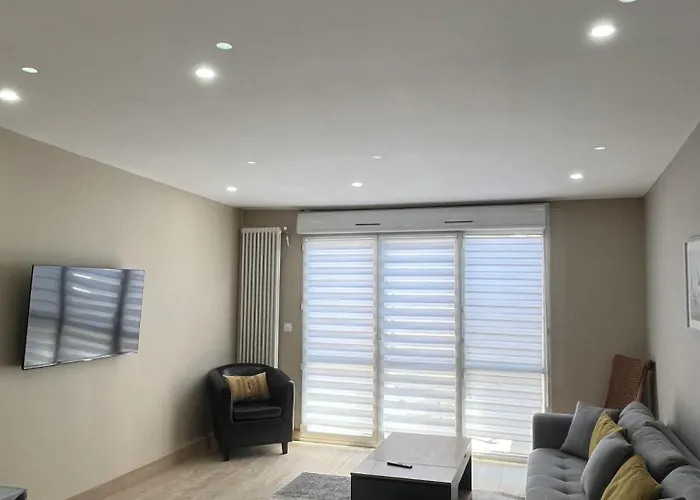 Отель Elite Centre Форбаш